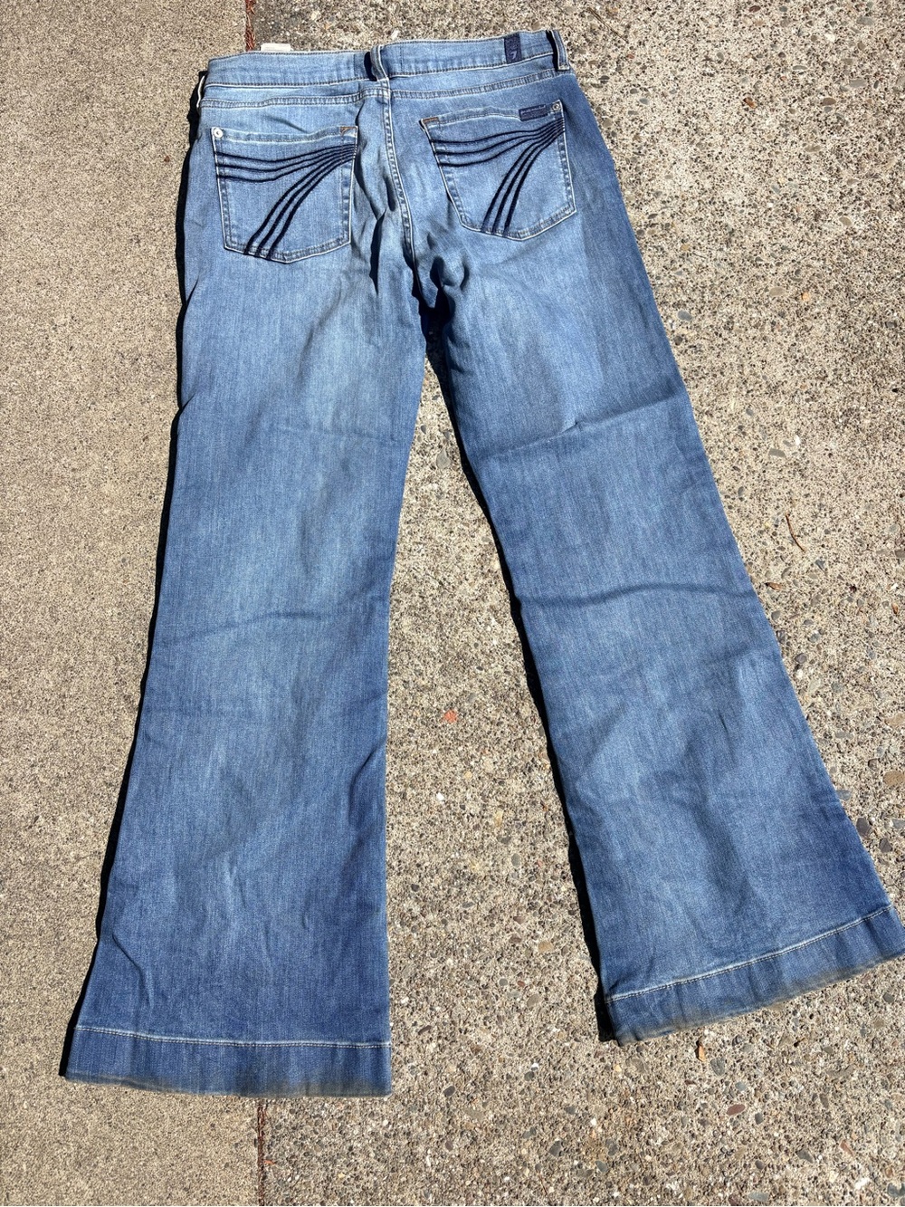 7 For All Mankind Women's Medium Blue Flared Jeans